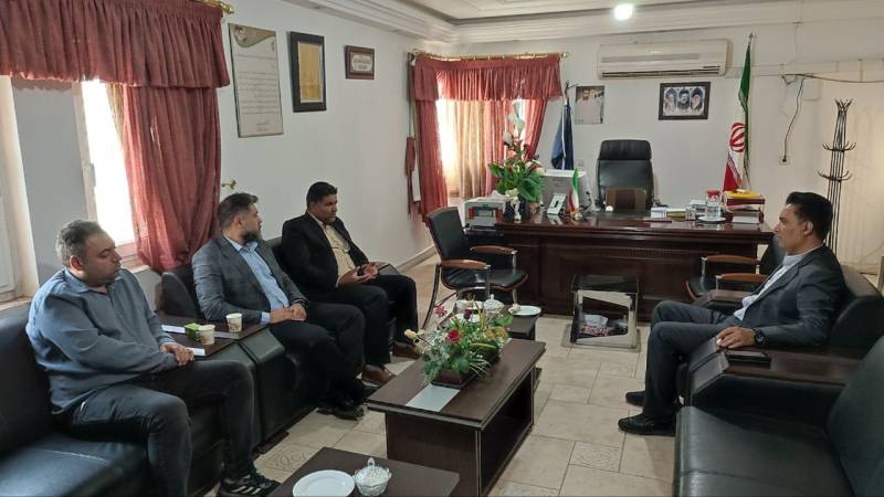 لزوم آموزش بازاریان و اصناف